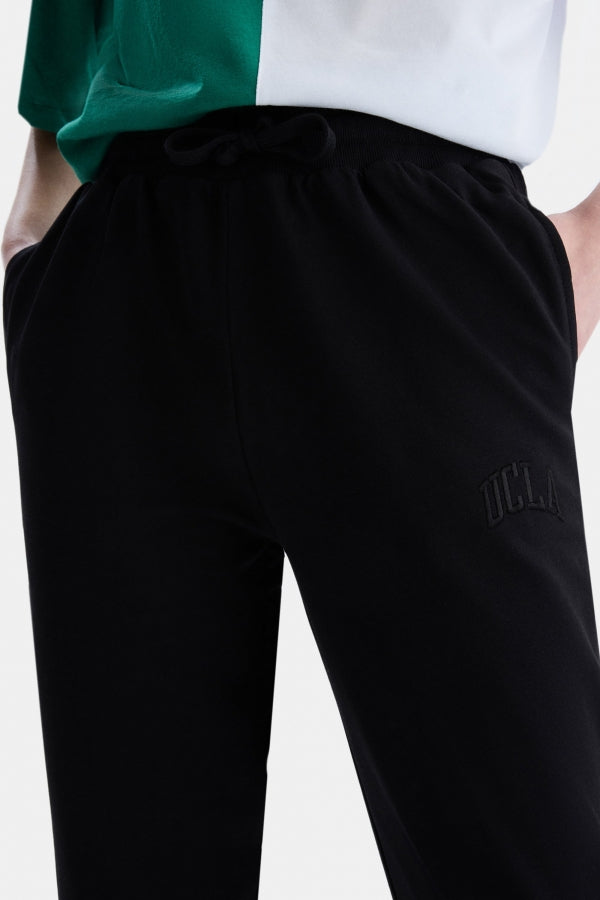 UCLA Pantaloni de trening cu elastic si snur in talie, manseta elastica si logo discret, Negru, JEZEBEL
