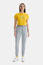 UCLA Pantaloni de trening cu elastic si snur in talie, manseta elastica si logo discret, Gri, JEZEBEL