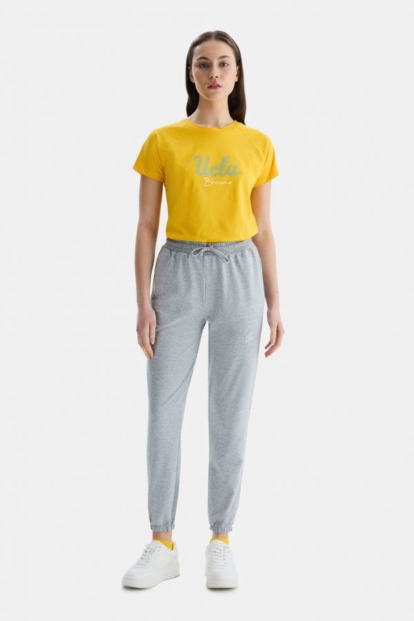 UCLA Pantaloni de trening cu elastic si snur in talie, manseta elastica si logo discret, Gri, JEZEBEL