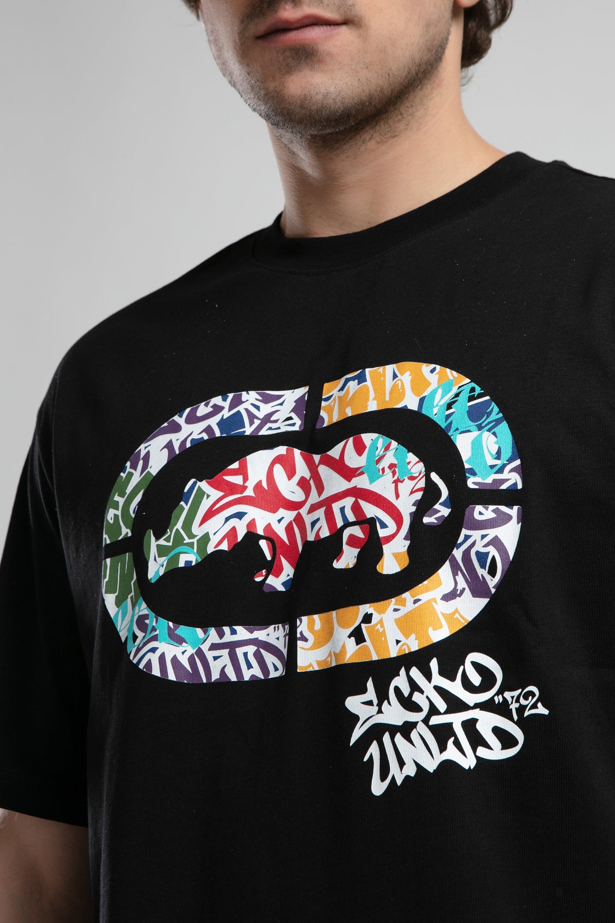 Ecko Unltd. Tricou cu decolteu la baza gatului, imprimeu cu logo, Negru, KINGSTON