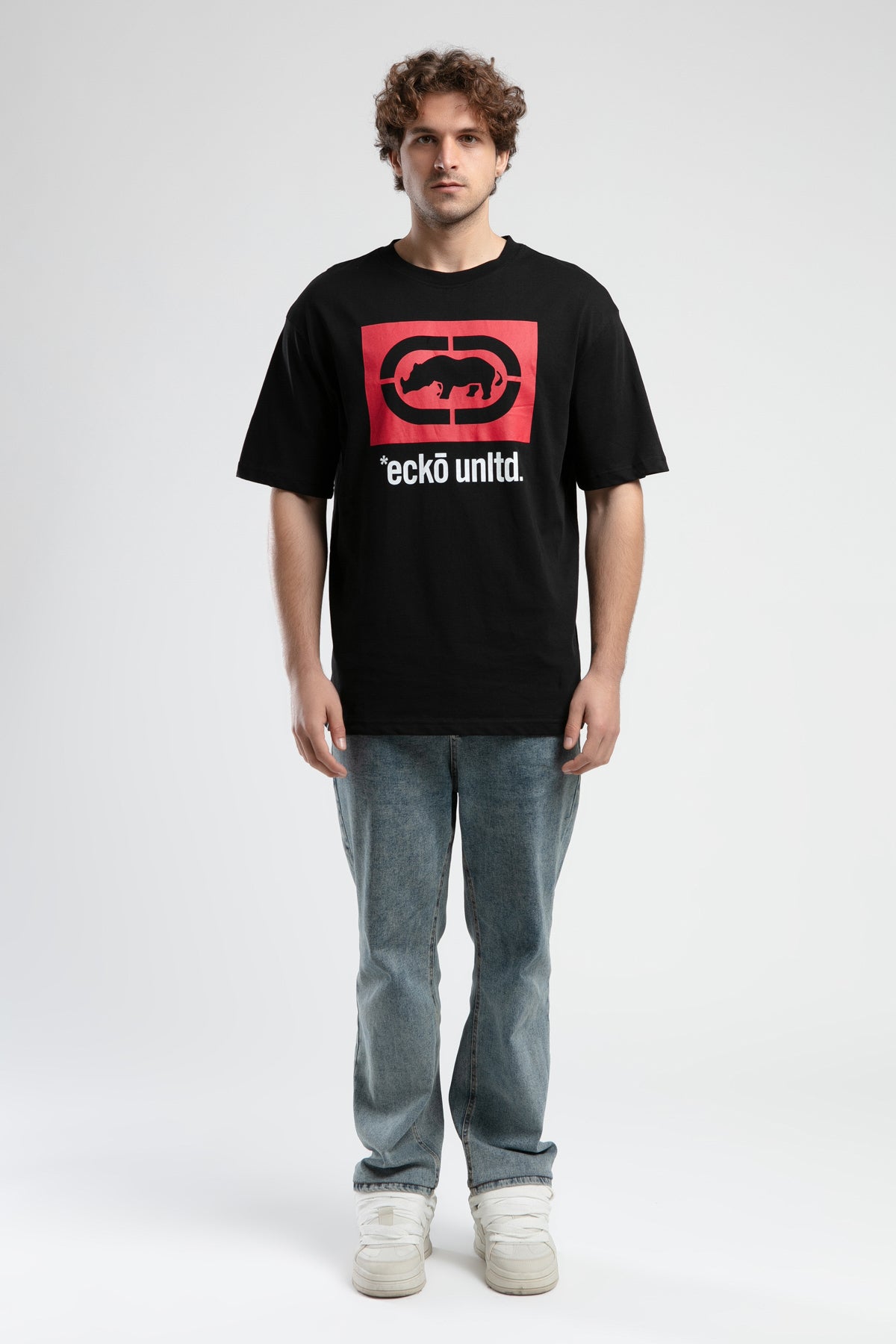Ecko Unltd. Tricou cu decolteu la baza gatului, imprimeu cu logo, Negru-Rosu, MARC