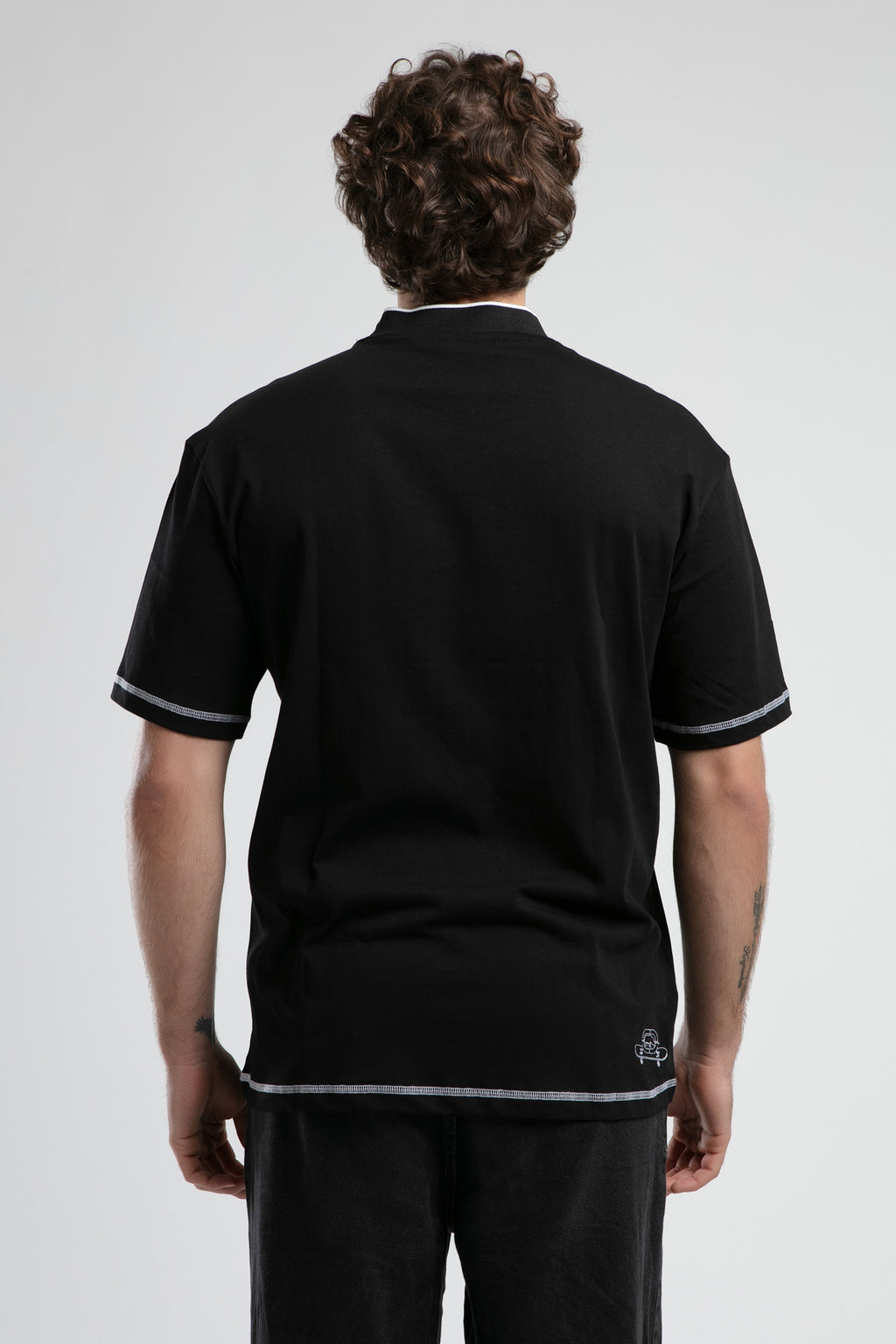 Ecko Unltd. Tricou cu decolteu la baza gatului, imprimeu cu logo, Negru, ROCKAWAY
