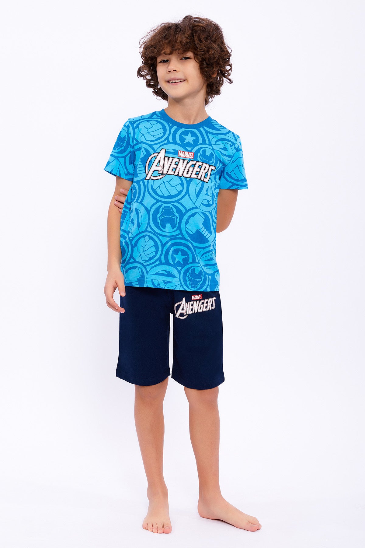 Roly Poly, Set de tricou si imprimeu The Avengers si pantaloni scurti