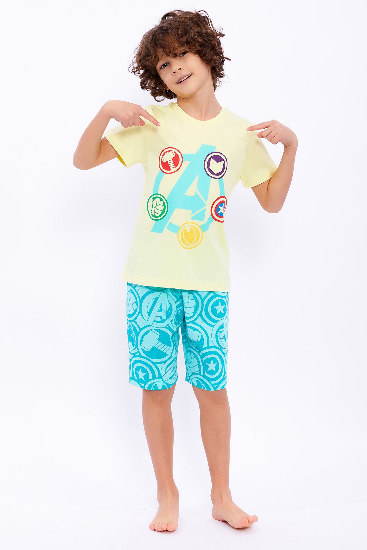 Roly Poly, Set de tricou si bermude cu imprimeu Avengers