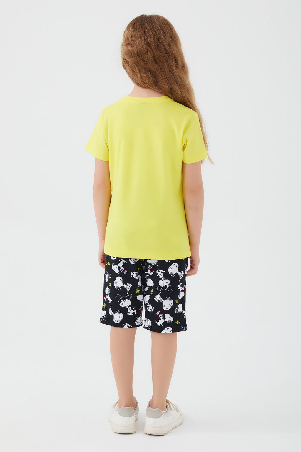 Set doua piese cu tricou si pantaloni, bumbac, decolteu la baza gatului si talie elastica, Galben