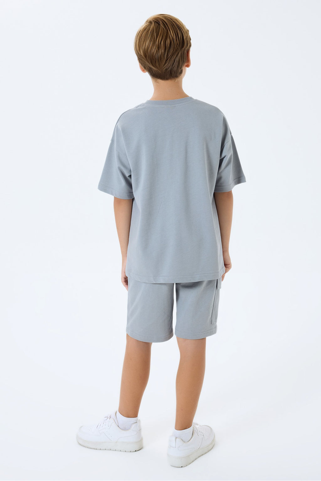 Set doua piese cu tricou si pantaloni scurti, pentru baieti