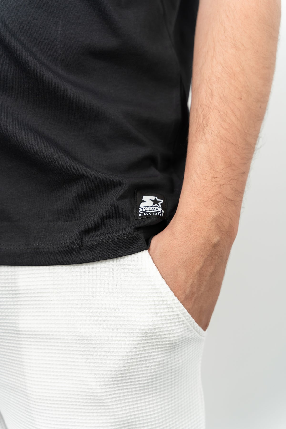Starter Tricou cu decolteu la baza gatului, imprimeu cu logo