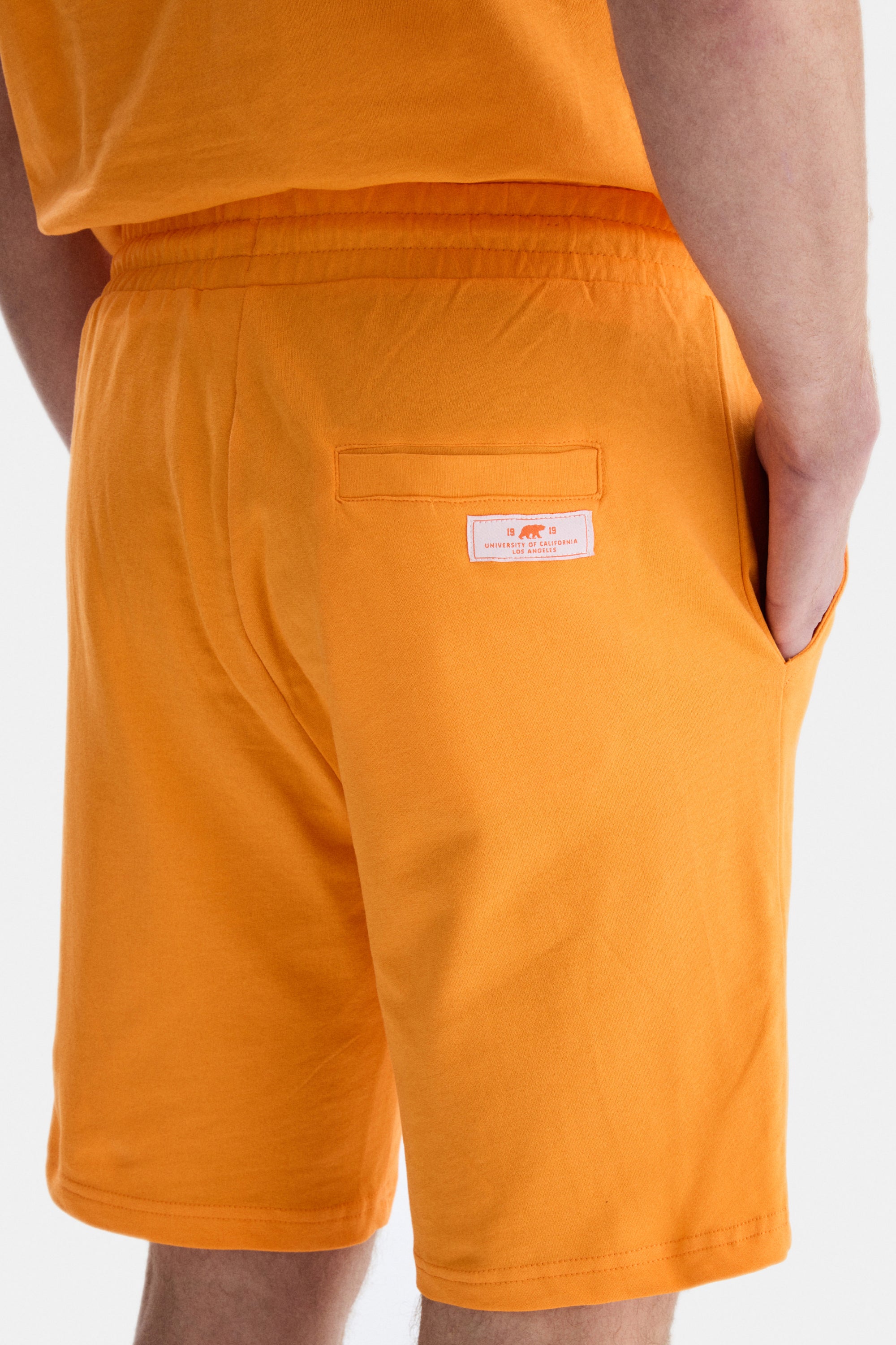 UCLA Pantaloni scurti cu snur si banda elastica in talie, buzunare laterale si imprimeu cu logo discret, Portocaliu, FOWLER