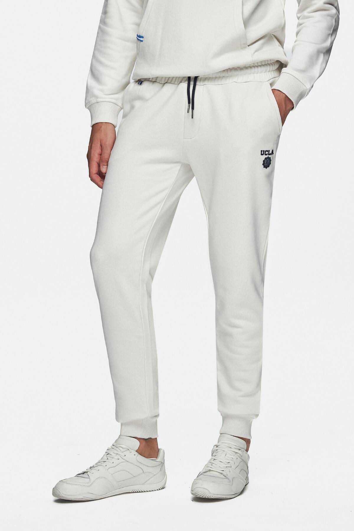UCLA Pantaloni de trening cu elastic si snur in talie, buzunare laterale