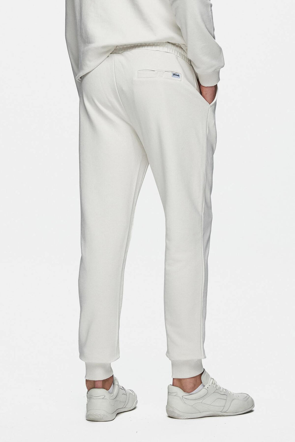 UCLA Pantaloni de trening cu elastic si snur in talie, buzunare laterale