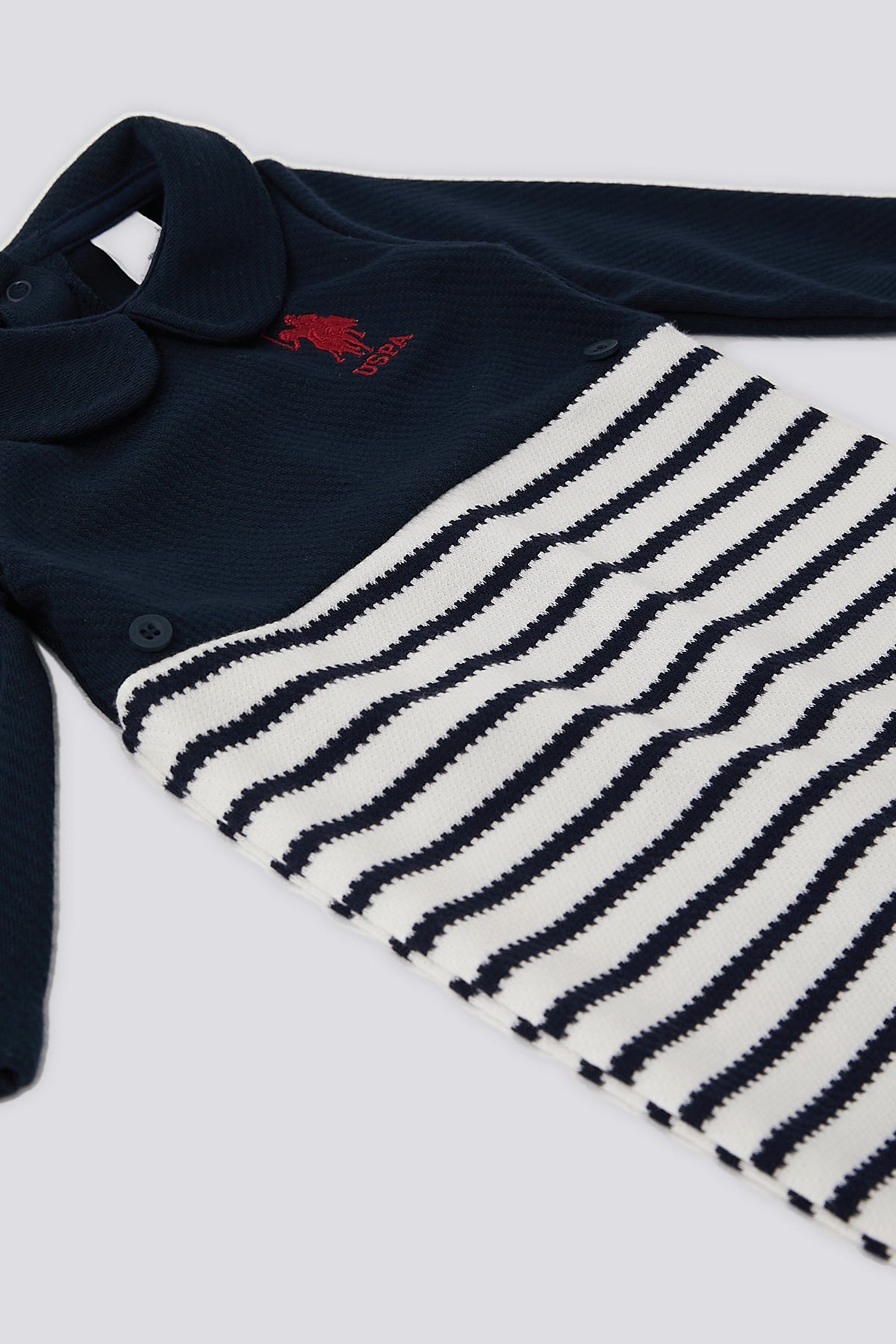 U.S. Polo Assn. Salopeta pentru bebelusi cu botosei si nasturi decorativi