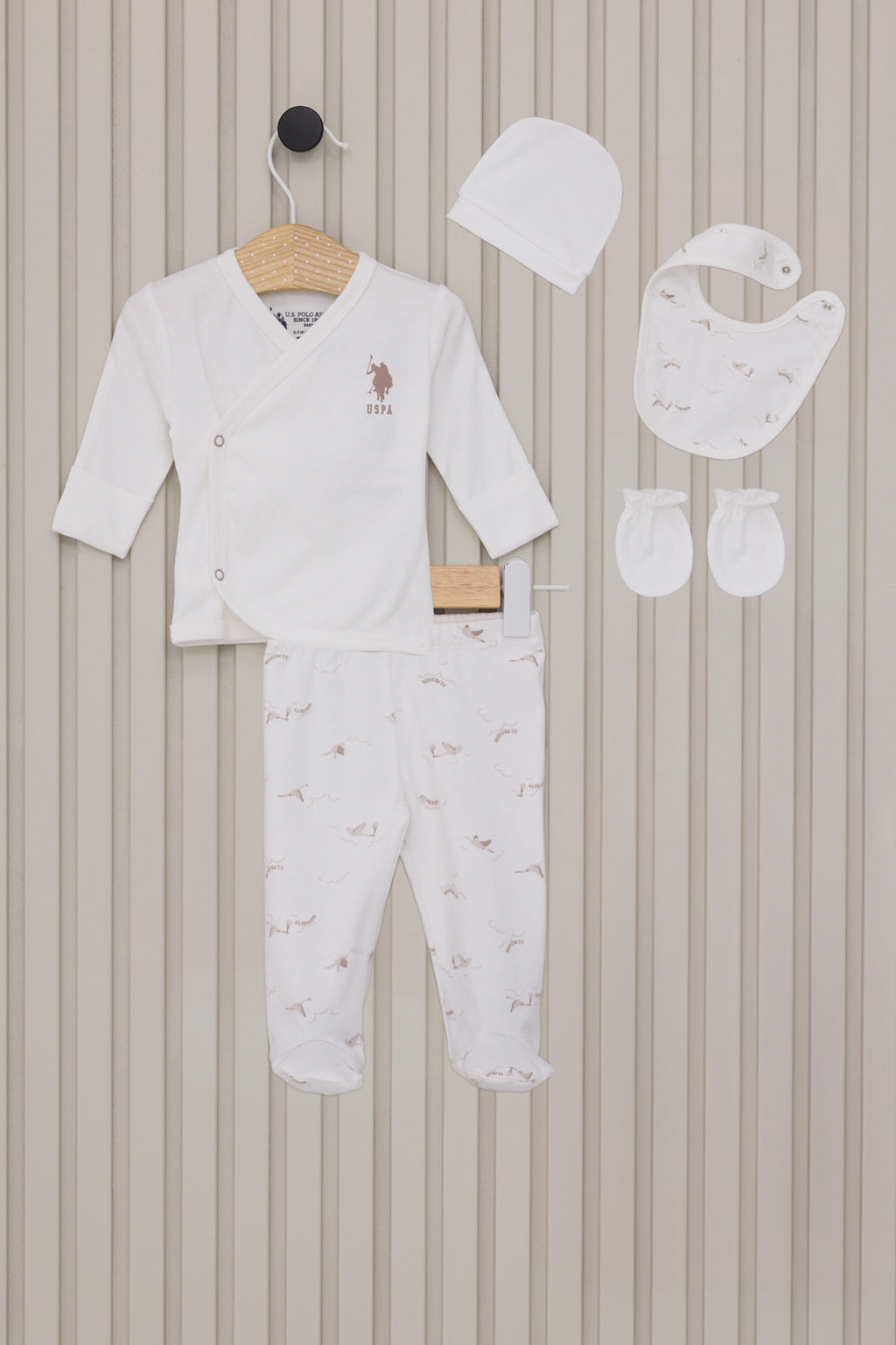 U.S. Polo Assn. Set cinci piese pentru nou-nascuti, Alb