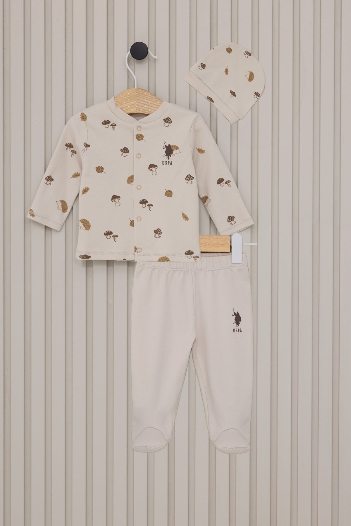 U.S. Polo Assn. Set trei piese cu caciula, pantaloni si bluza, Alb