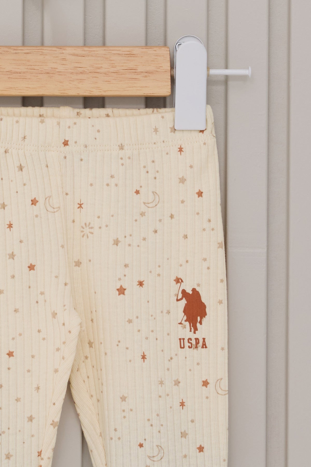 U.S. Polo Assn. Set trei piese cu caciula, pantaloni si bluza, Alb