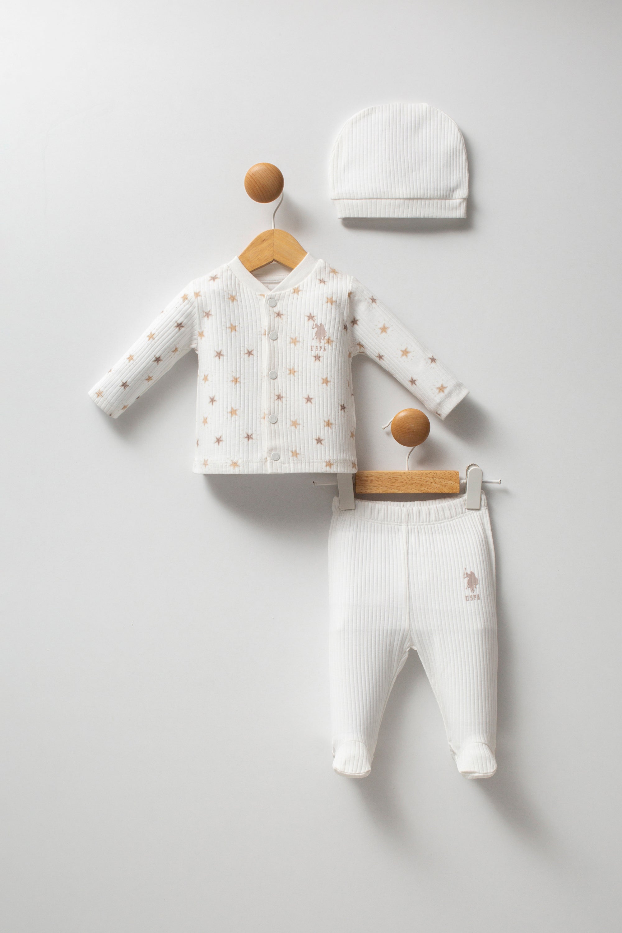 U.S. Polo Assn. Set trei piese cu caciula, bluza si pantaloni, Alb