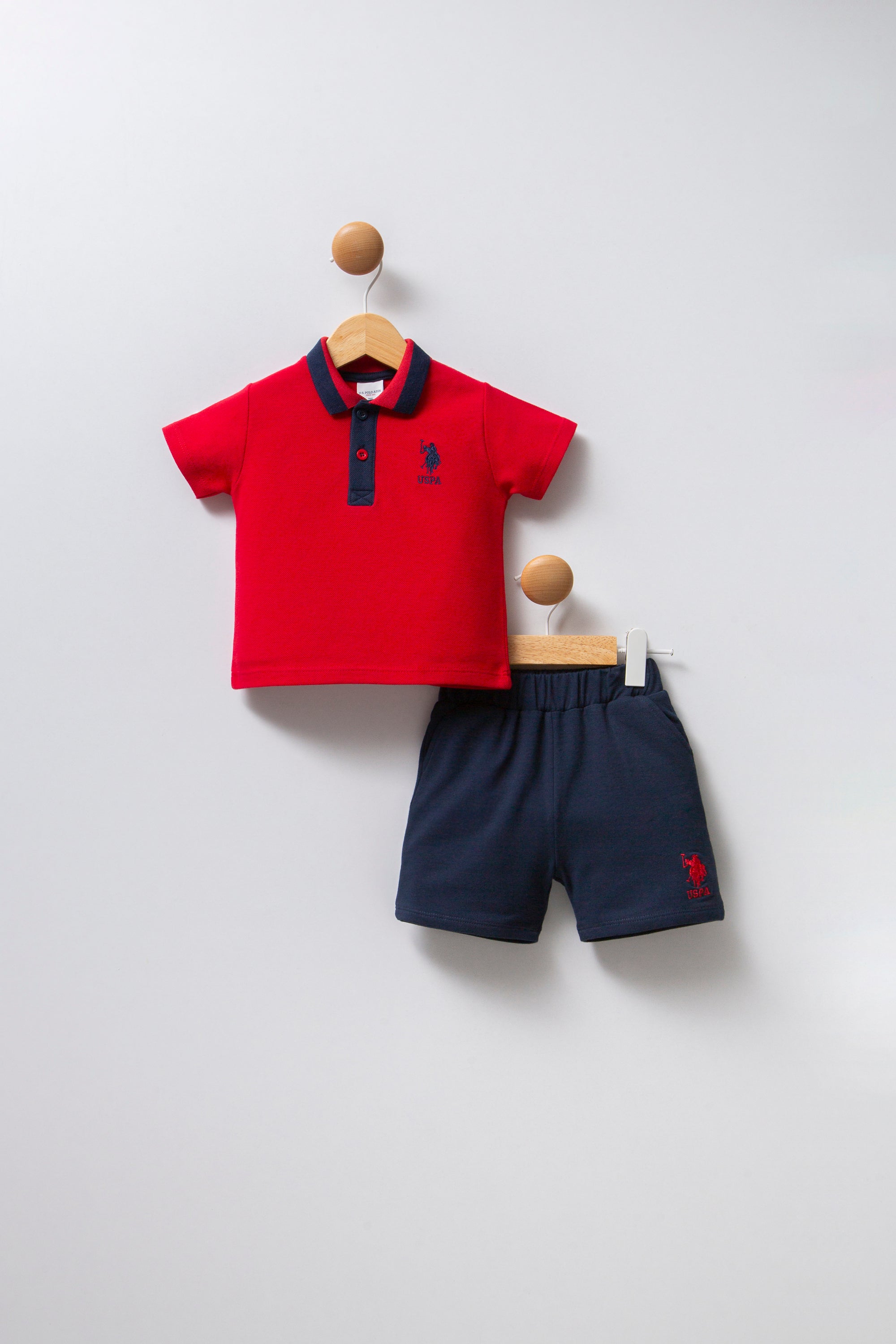 U.S. Polo Assn. Set doua piese cu logo discret, Rosu