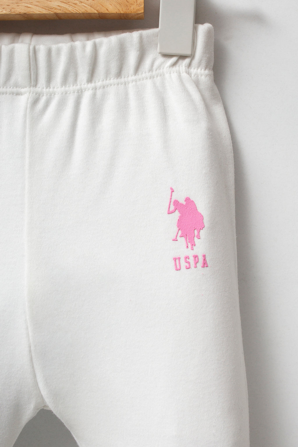 U.S. Polo Assn. Set trei piese cu caciula, pantaloni si bluza, Alb