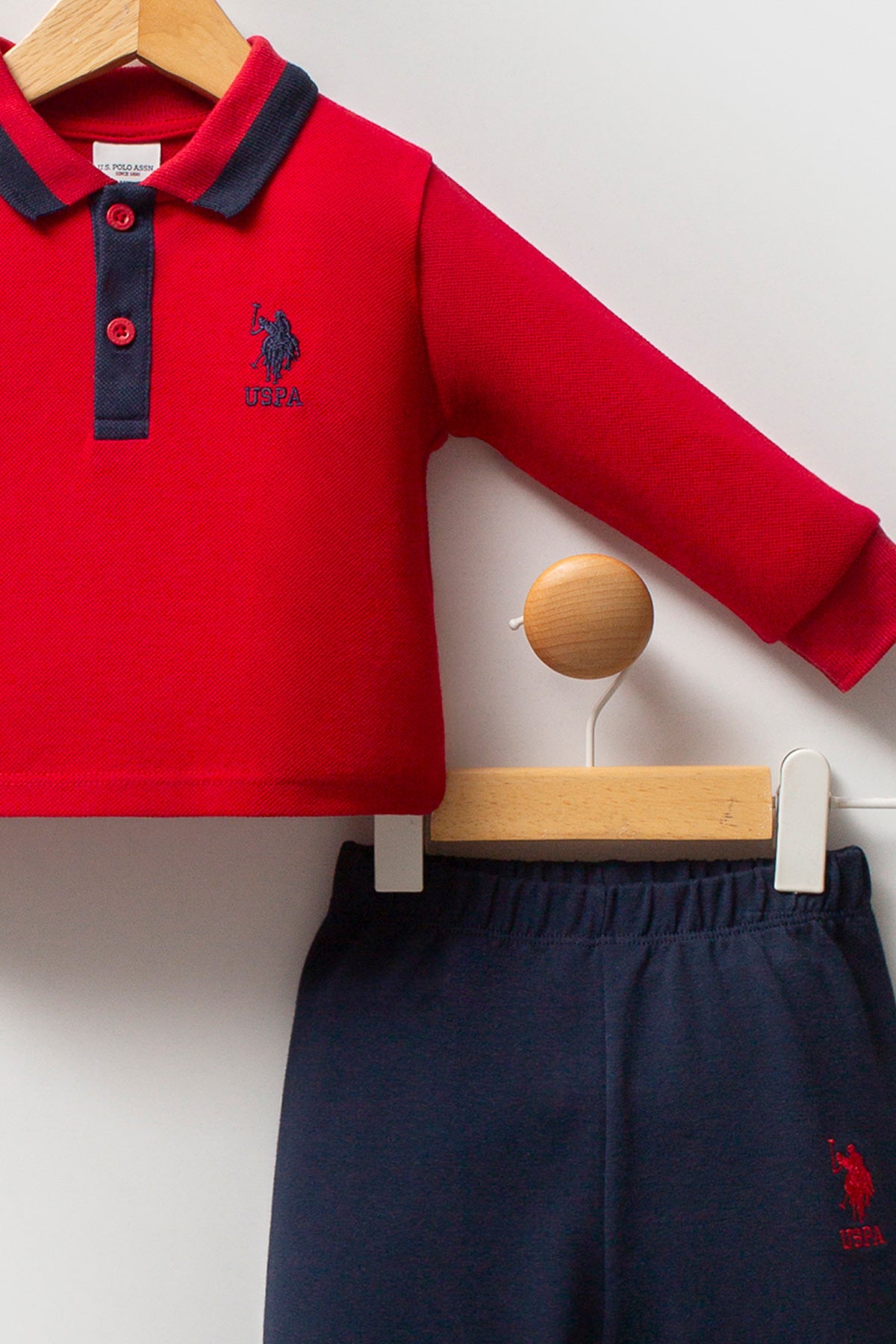 U.S. Polo Assn. Set doua piese cu logo discret, Rosu