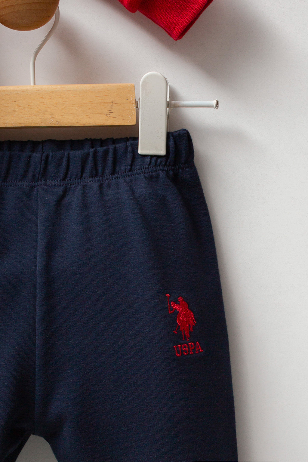U.S. Polo Assn. Set doua piese cu logo discret, Rosu
