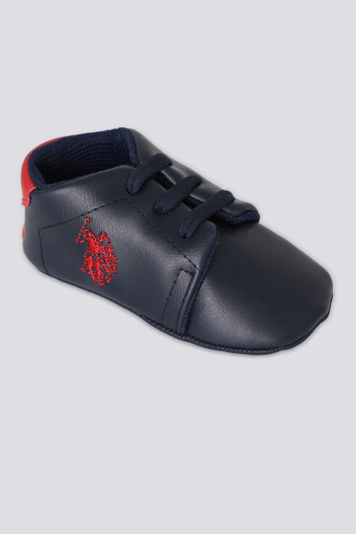 U.S. Polo Assn., Botosei de piele ecologica