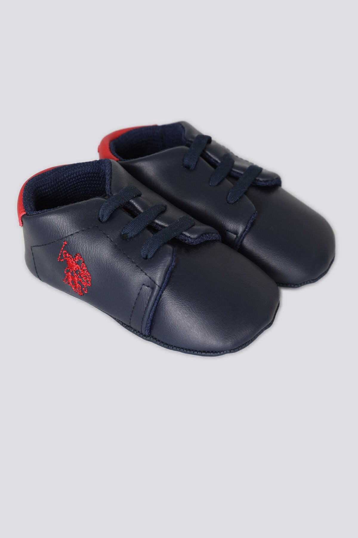 U.S. Polo Assn., Botosei de piele ecologica