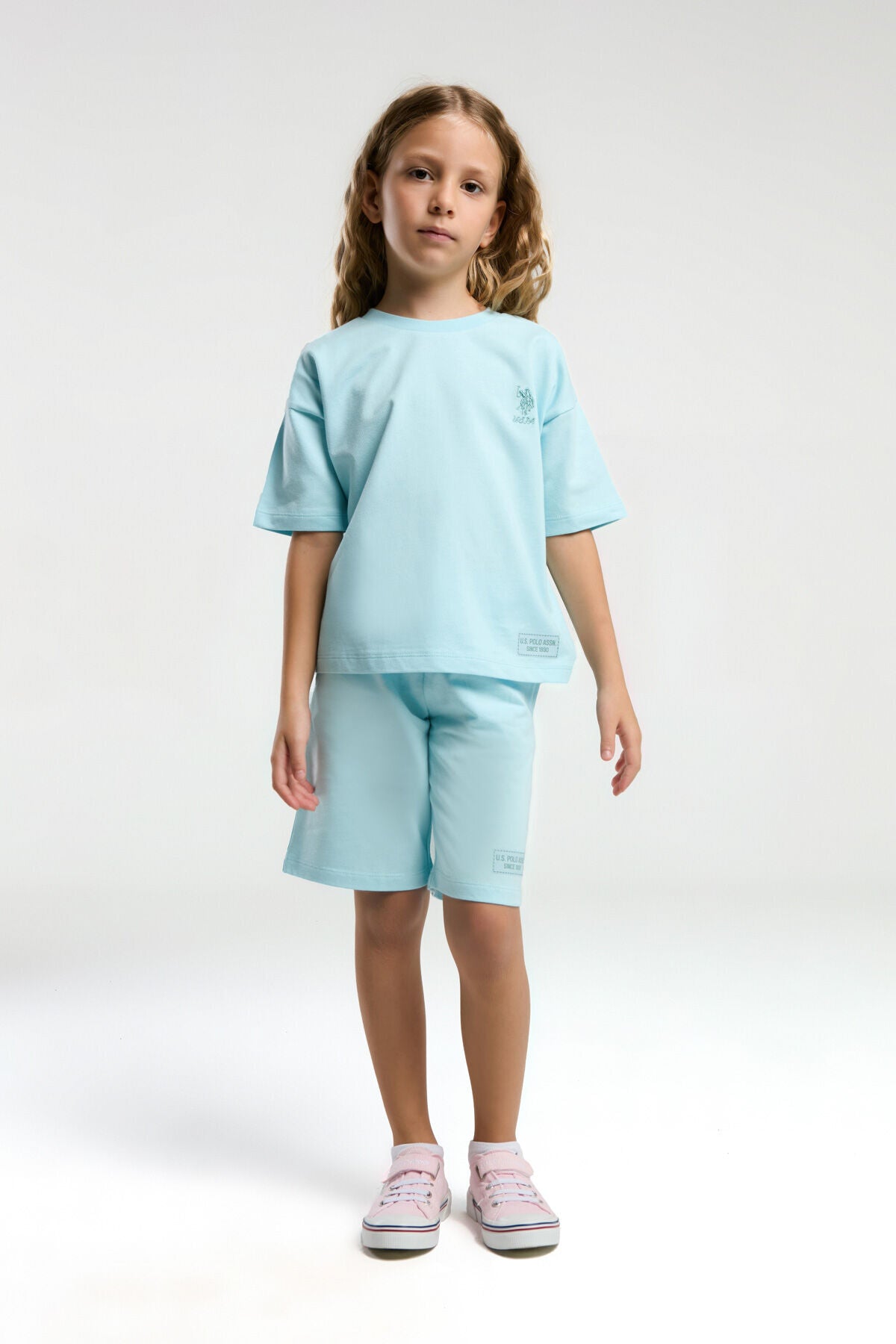 U.S. Polo Assn., Set de tricou de bumbac cu logo si pantaloni scurti - 2 piese, Albastru deschis, 116-122 CM