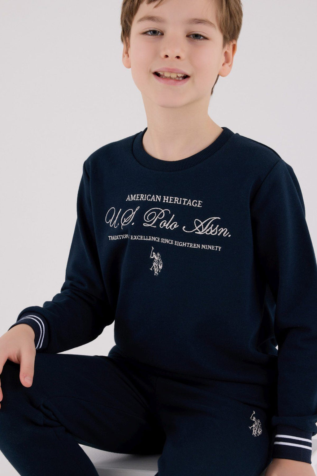 U.S. Polo Assn., Set de bluza de trening si pantaloni de trening cu logo brodat, Albastru ultramarin, Alb murdar, 164-170 CM