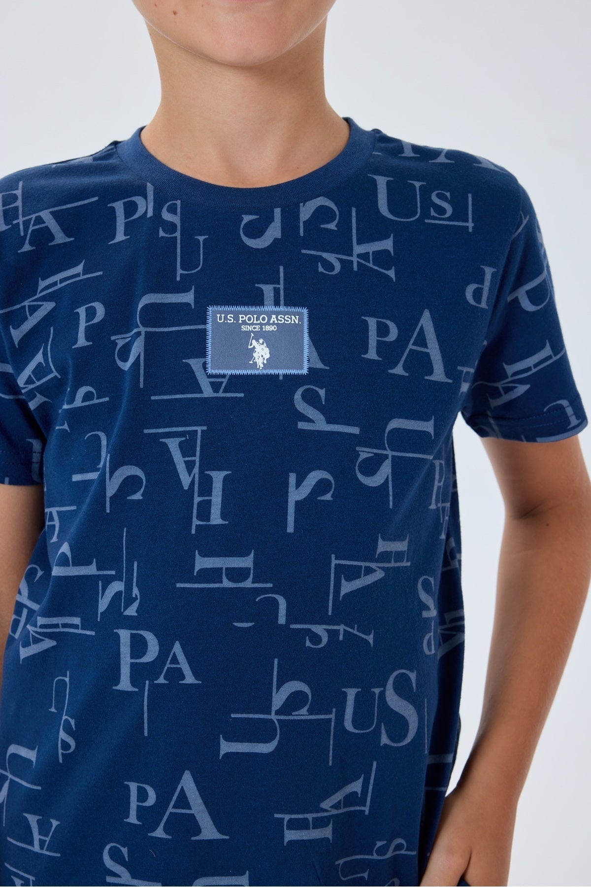 Set doua piese cu tricou si pantaloni scurti, pentru baieti, Albastru indigo