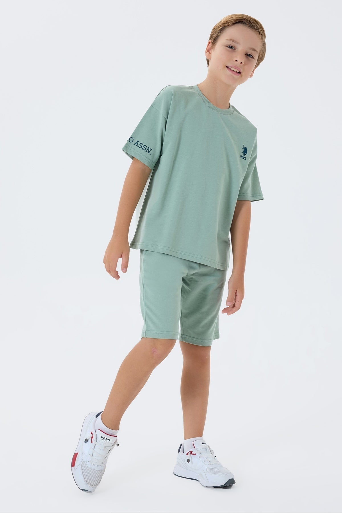 Set doua piese cu tricou si pantaloni scurti, pentru baieti, Verde