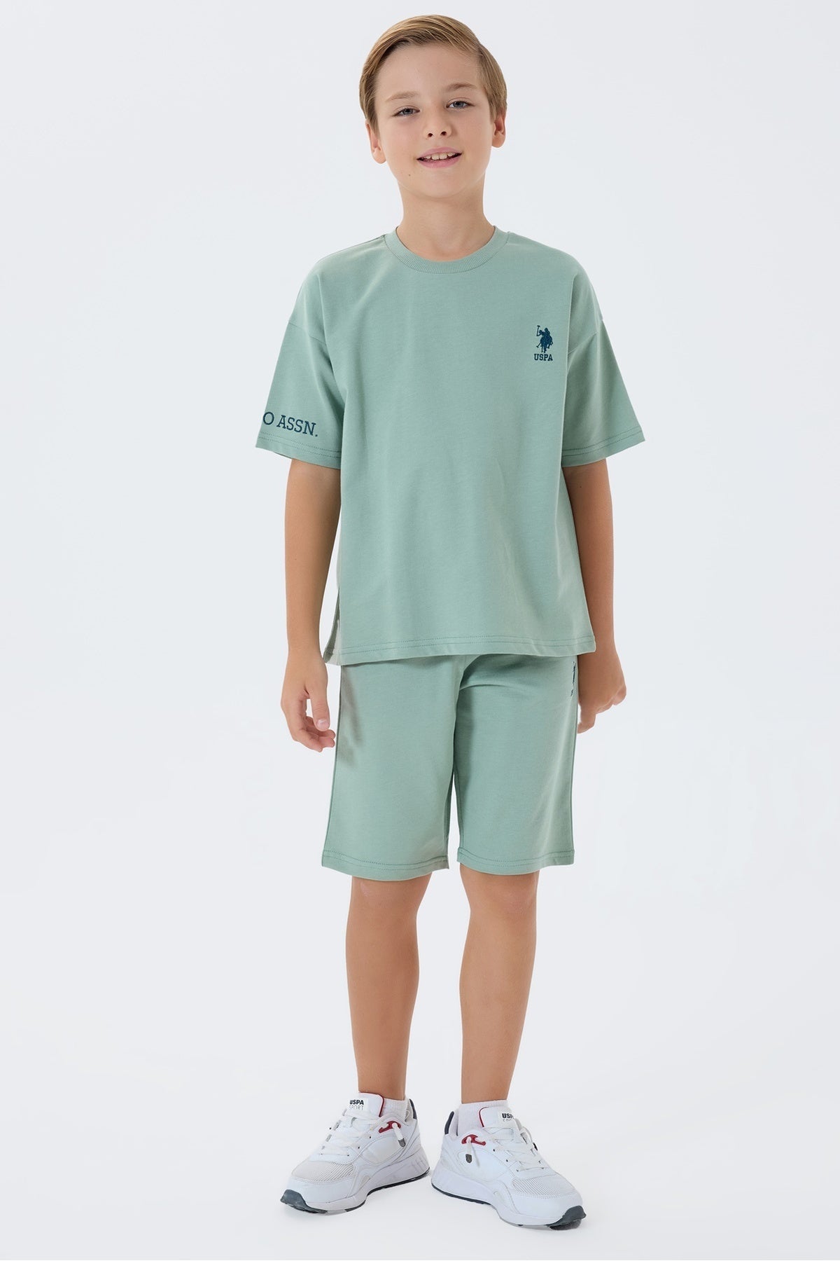 Set doua piese cu tricou si pantaloni scurti, pentru baieti, Verde