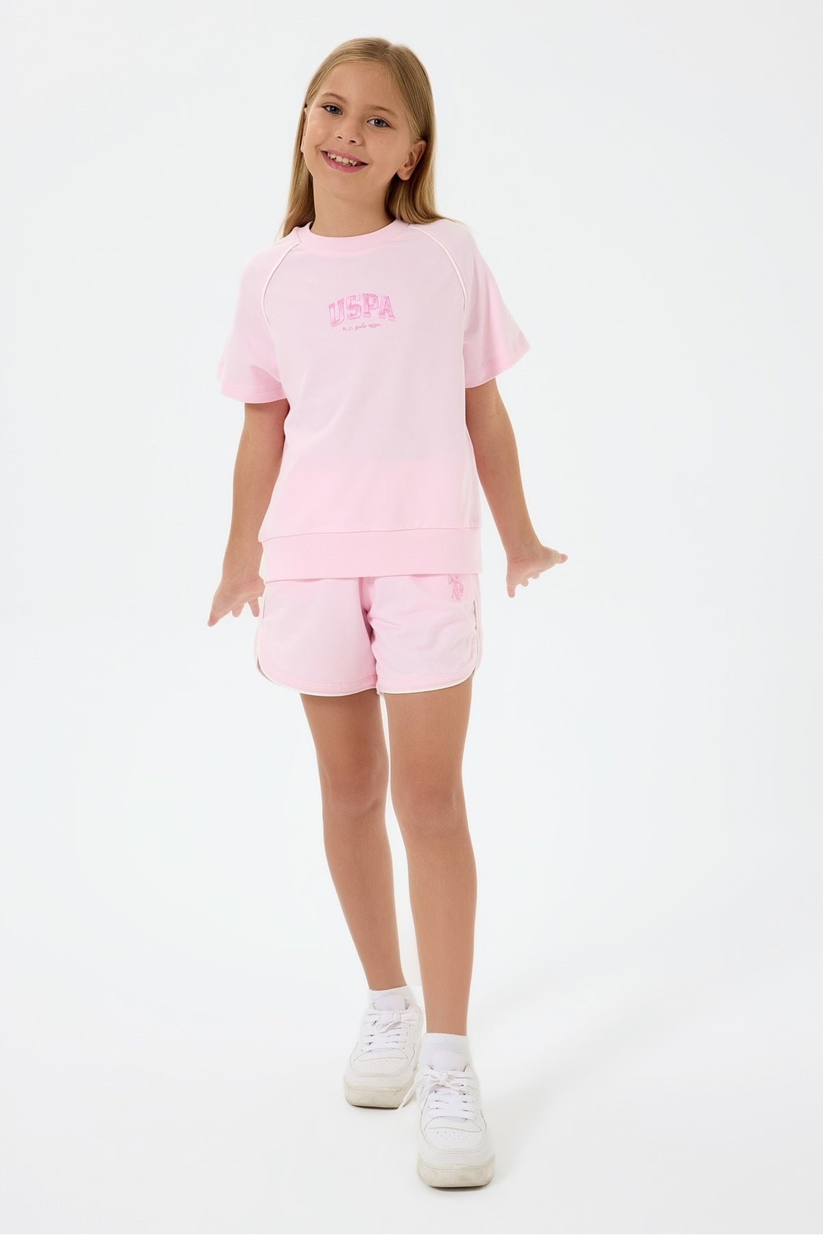U.S. Polo Assn., Set de tricou cu decolteu la baza gatului si pantaloni scurti - 2 piese