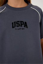 U.S. Polo Assn., Set de tricou cu decolteu la baza gatului si pantaloni scurti - 2 piese