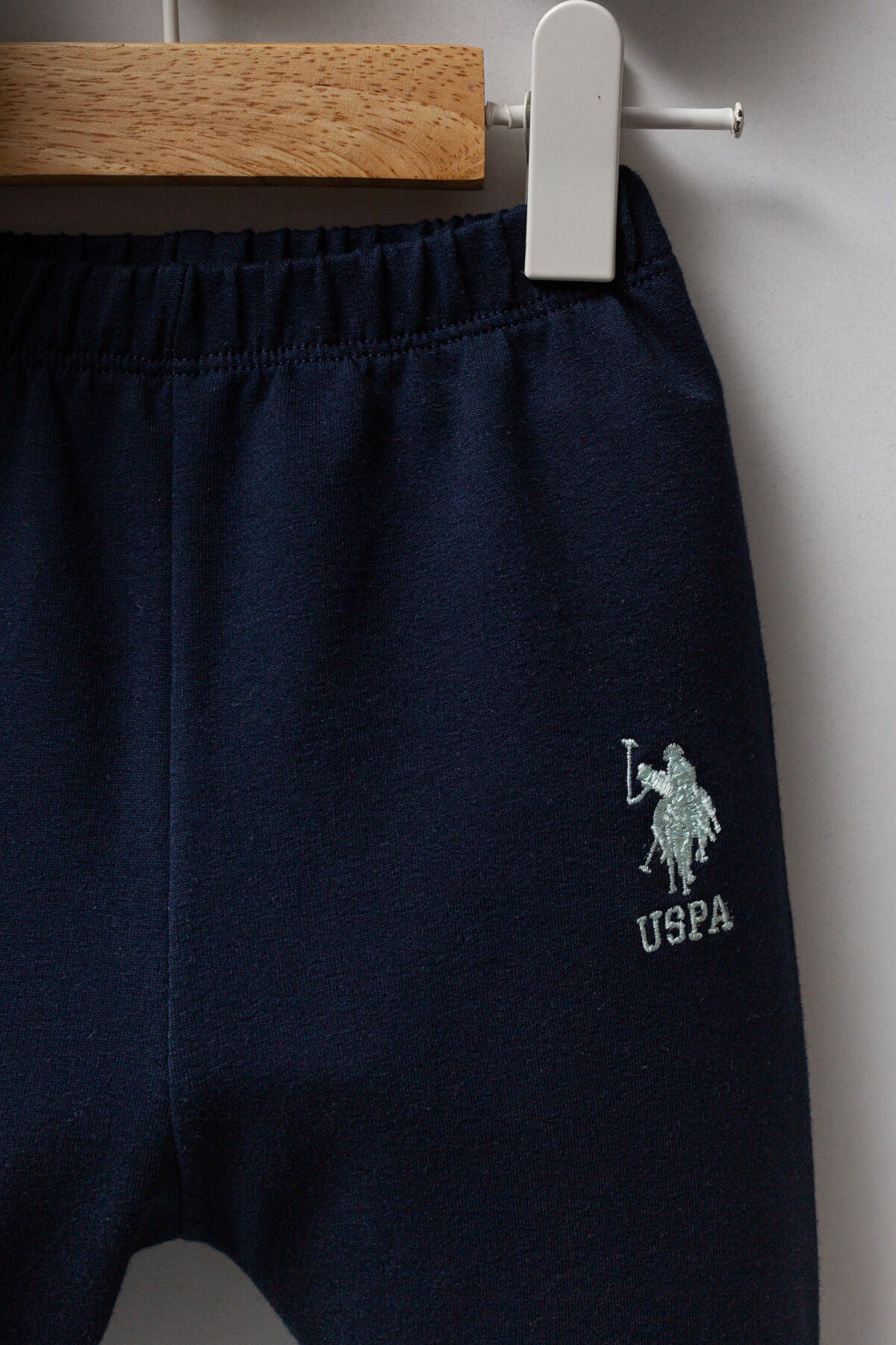 U.S. Polo Assn., Set de bluza polo din bumbac si pantaloni de trening relaxed-fit - 2 piese, Verde pal, Bleumarin, 98 CM