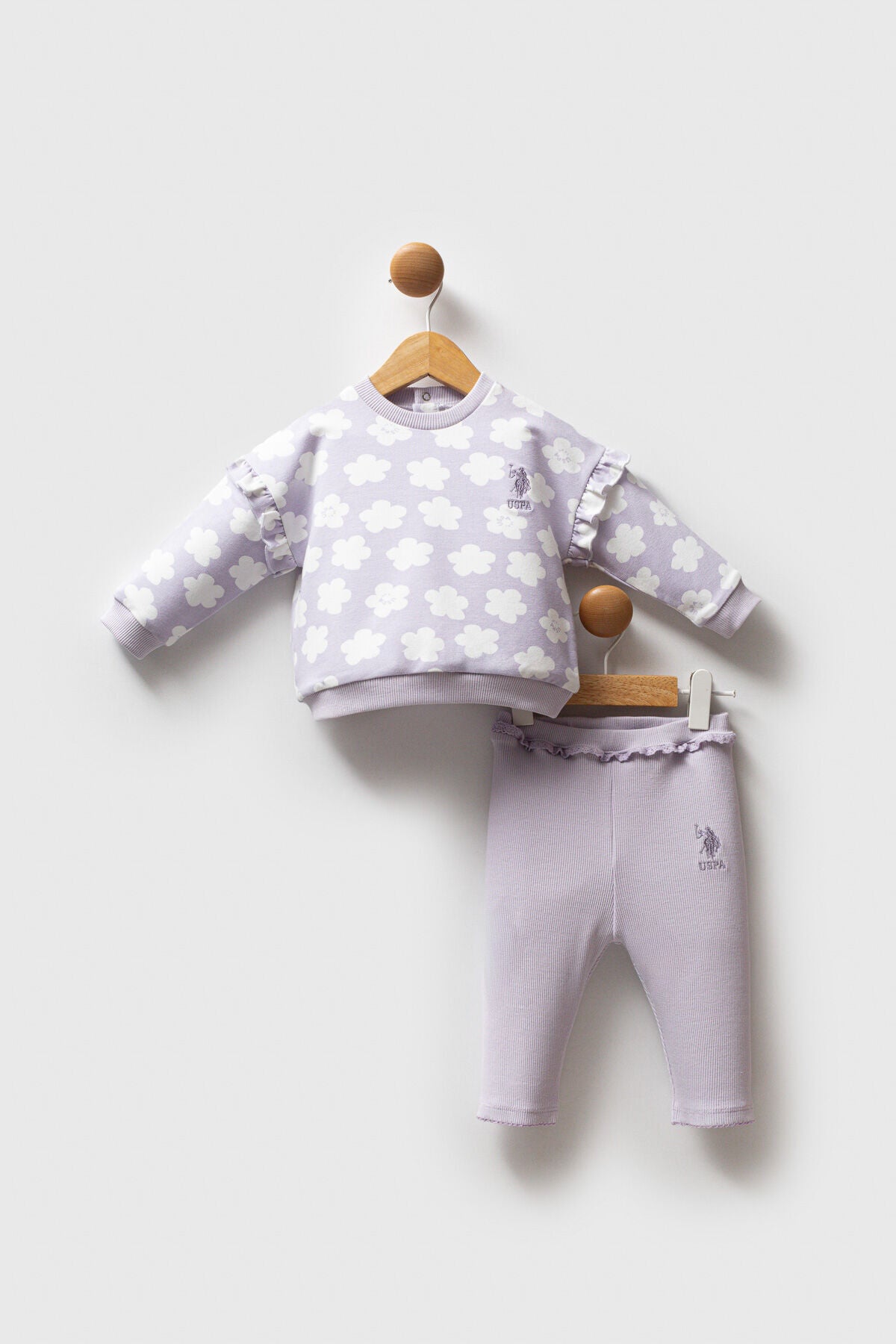 U.S. Polo Assn., Set de bluza de trening cu model floral si pantaloni uni, 2 piese, Alb, Violet deschis, 98 CM