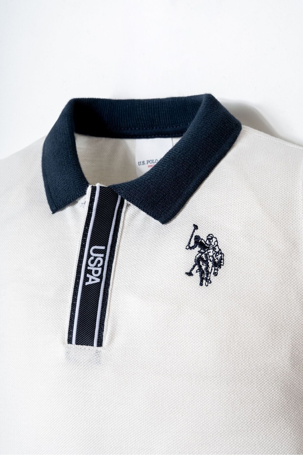 U.S. Polo Assn., Set de tricou polo si pantaloni scurti - 2 piese
