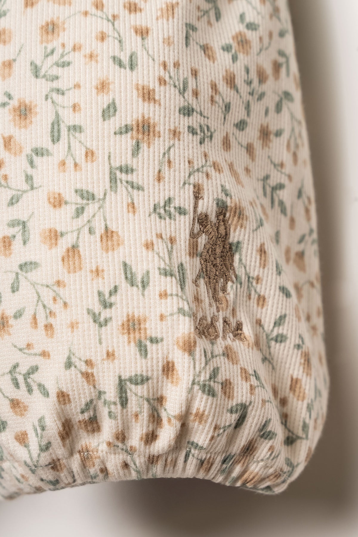 U.S. Polo Assn., Set de tricou si pantaloni scurti cu imprimeu floral