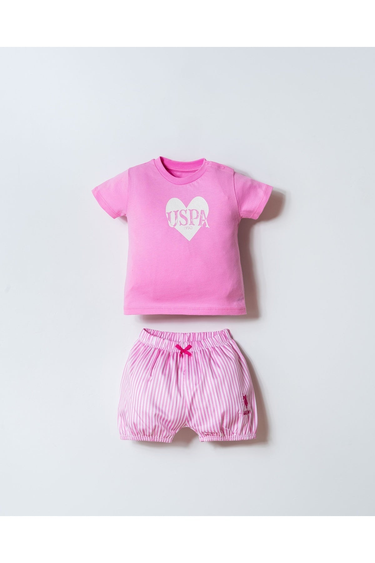 U.S. Polo Assn., Set de tricou si pantaloni scurti cu imprimeu cu dungi