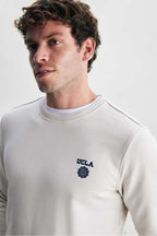 UCLA Bluza cu decolteu la baza gatului, regular fit, imprimeu cu logo, Alb, VALLEY