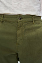 UCLA Pantaloni scurti cu snur si banda elastica in talie, buzunare laterale si imprimeu cu logo discret, Verde, VALOR
