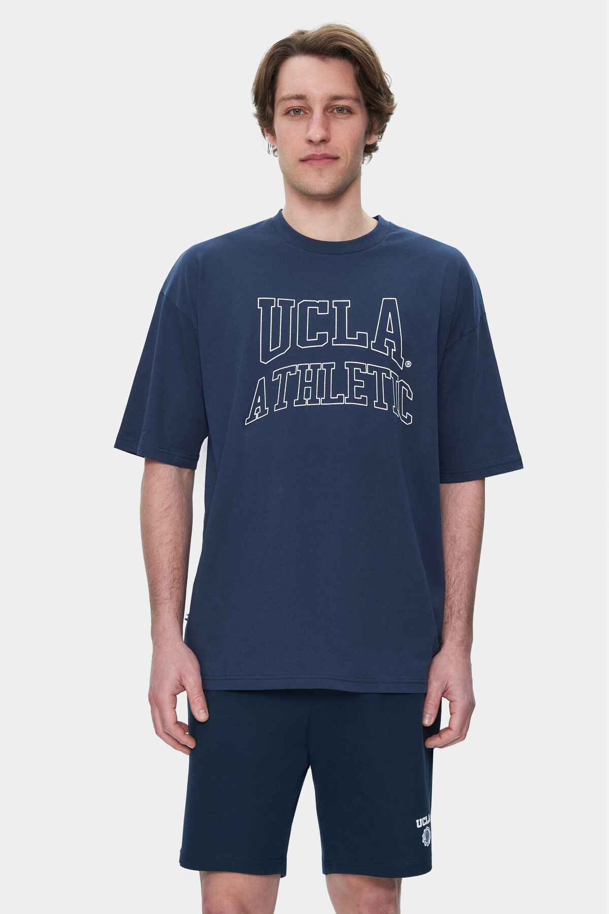 UCLA Tricou cu decolteu la baza gatului, imprimeu cu logo, regular fit, Bleumarin, WEBSTER