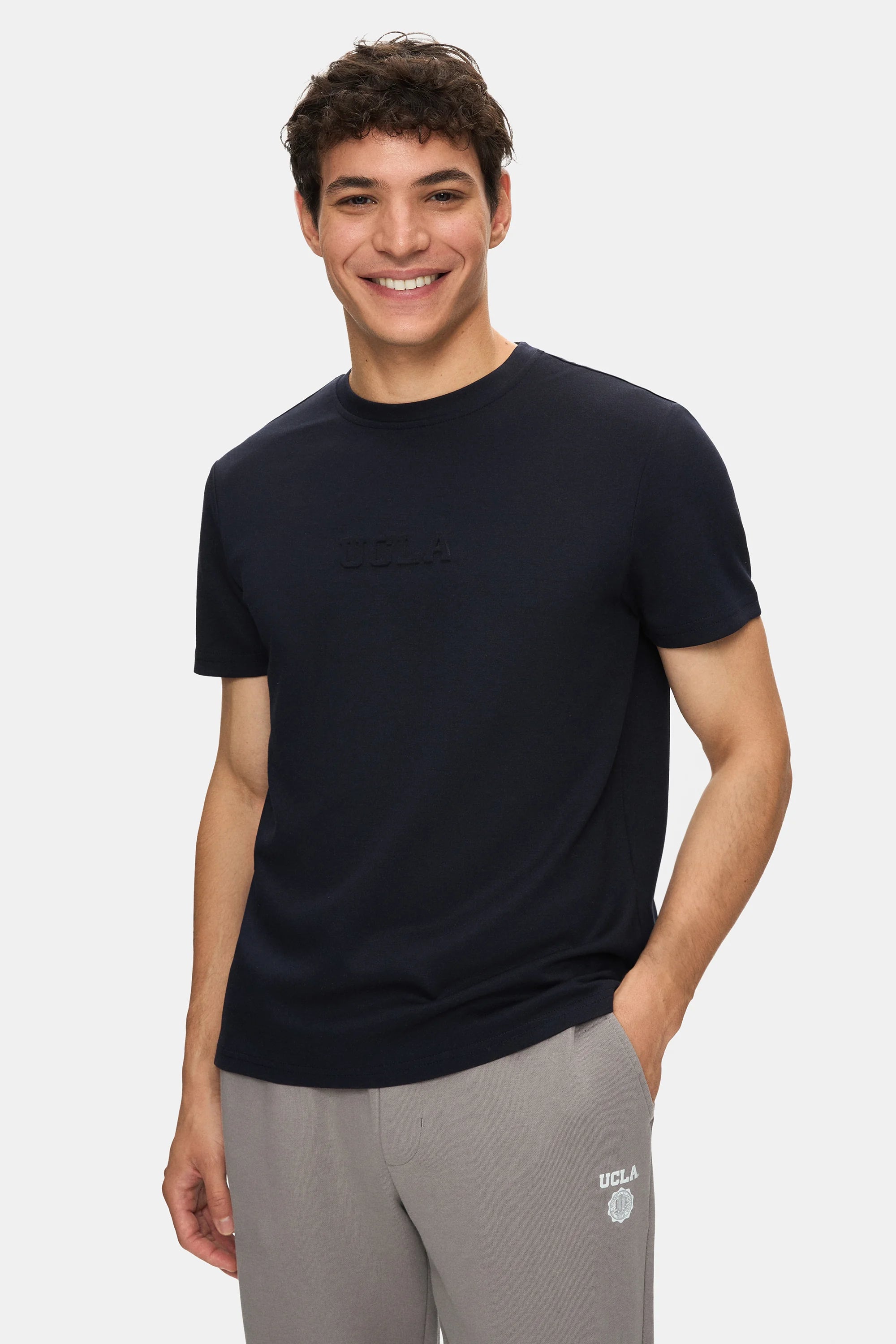 UCLA Tricou cu decolteu la baza gatului, imprimeu cu logo, regular fit, Negru, CANARY