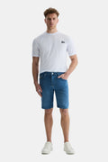 UCLA Pantaloni scurti cu snur si banda elastica in talie, buzunare laterale si imprimeu cu logo discret, MEDIUM WASH, DARREL