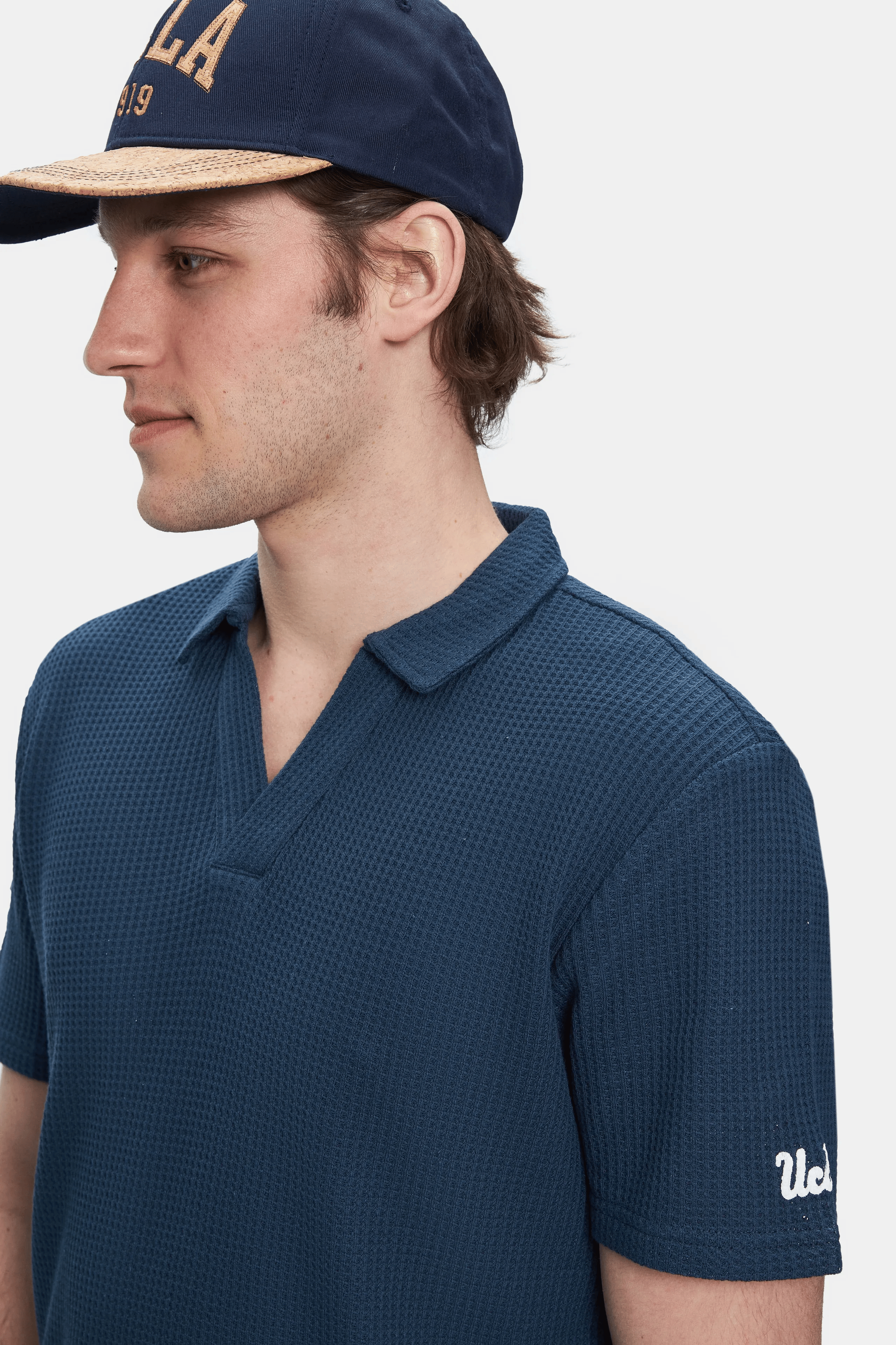 UCLA Tricou cu decolteu la baza gatului, imprimeu cu logo, regular fit, Bleumarin, RUSSEL
