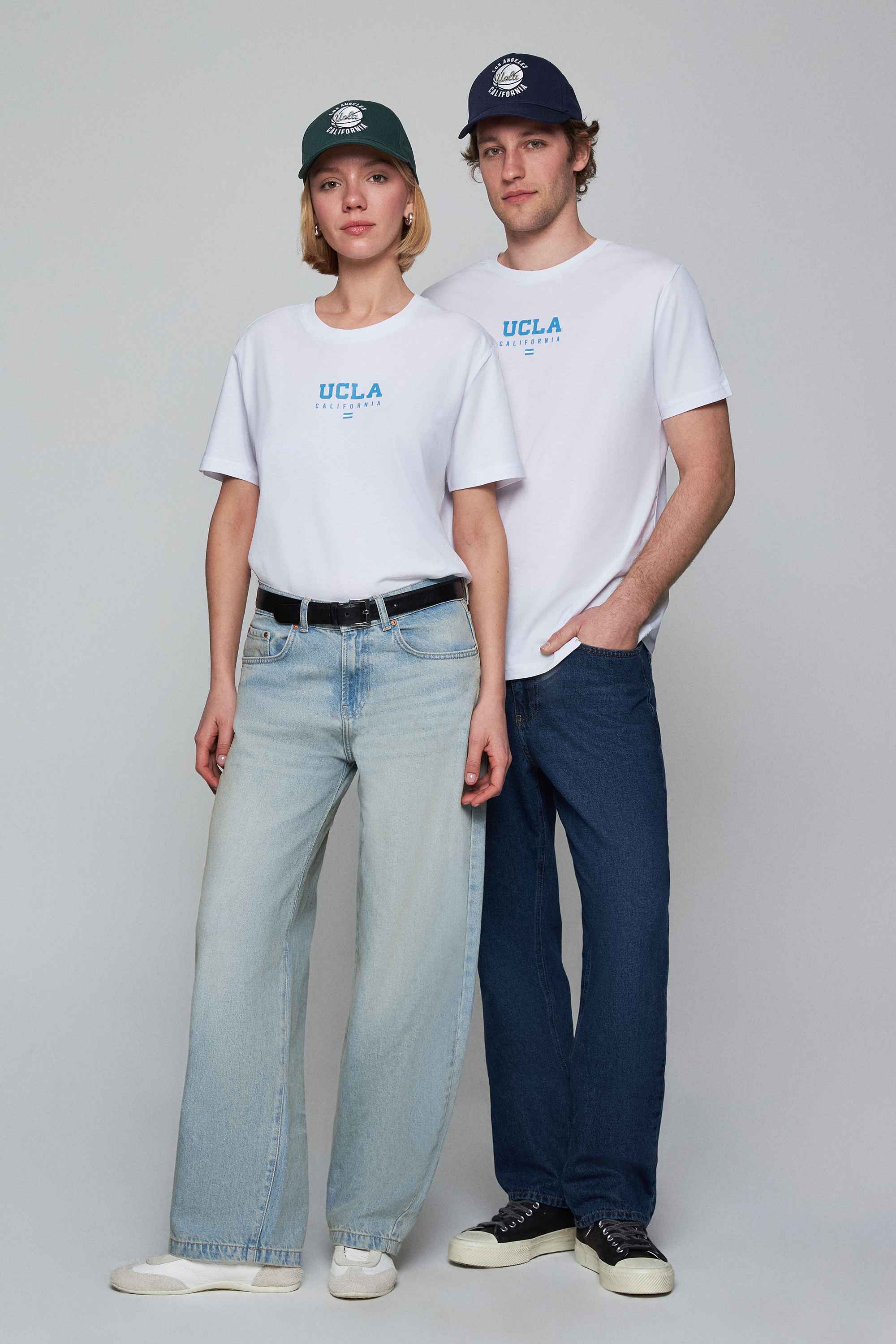 UCLA Tricou cu decolteu la baza gatului, imprimeu cu logo, regular fit, Alb, SHERMAN