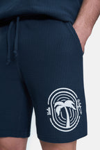 UCLA Pantaloni scurti cu snur si banda elastica in talie, buzunare laterale si imprimeu cu logo discret, Bleumarin, SIERGE