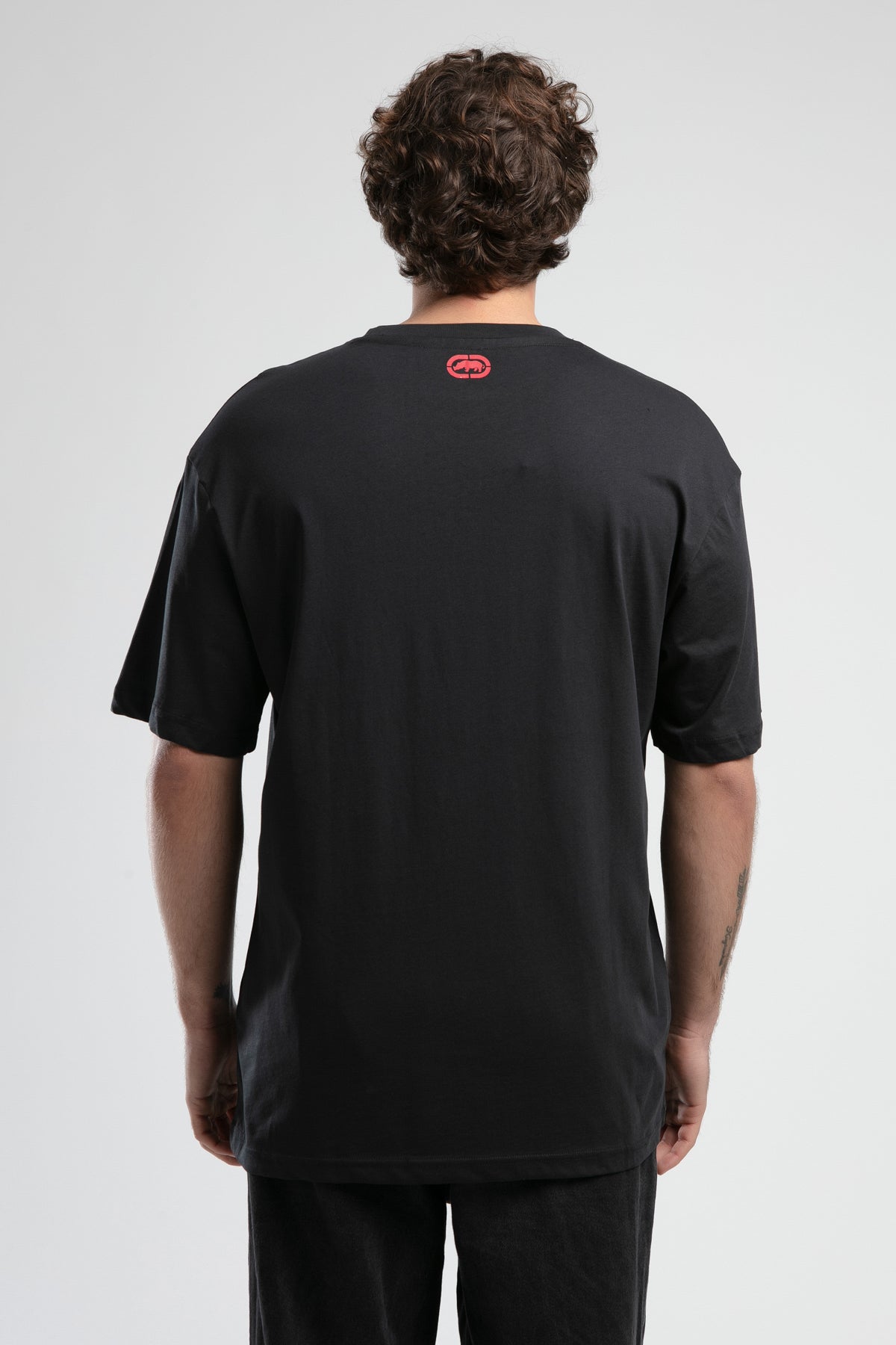 Ecko Unltd. Tricou cu decolteu la baza gatului, imprimeu cu logo, Negru, HARRIS