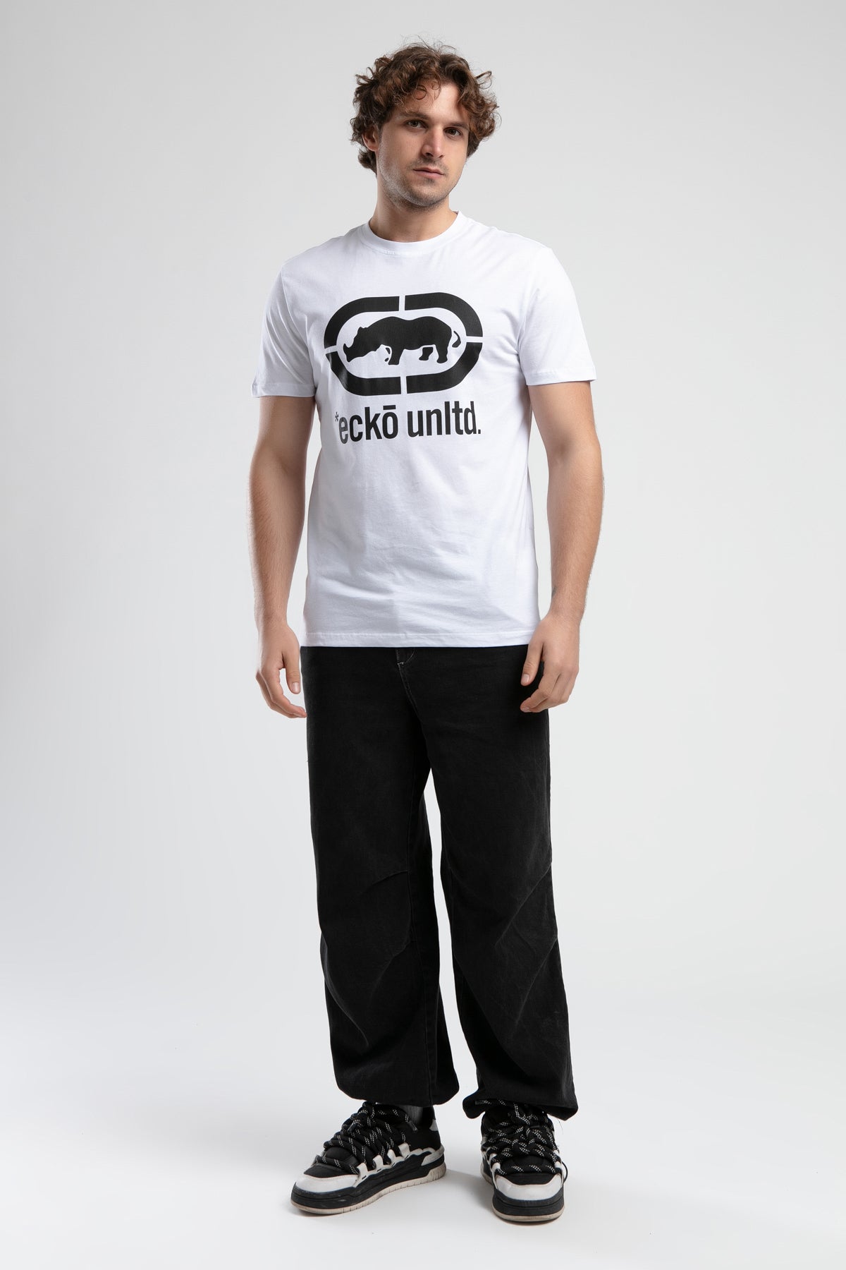 Ecko Unltd. Tricou cu decolteu la baza gatului, imprimeu cu logo, Negru-Alb, MARC