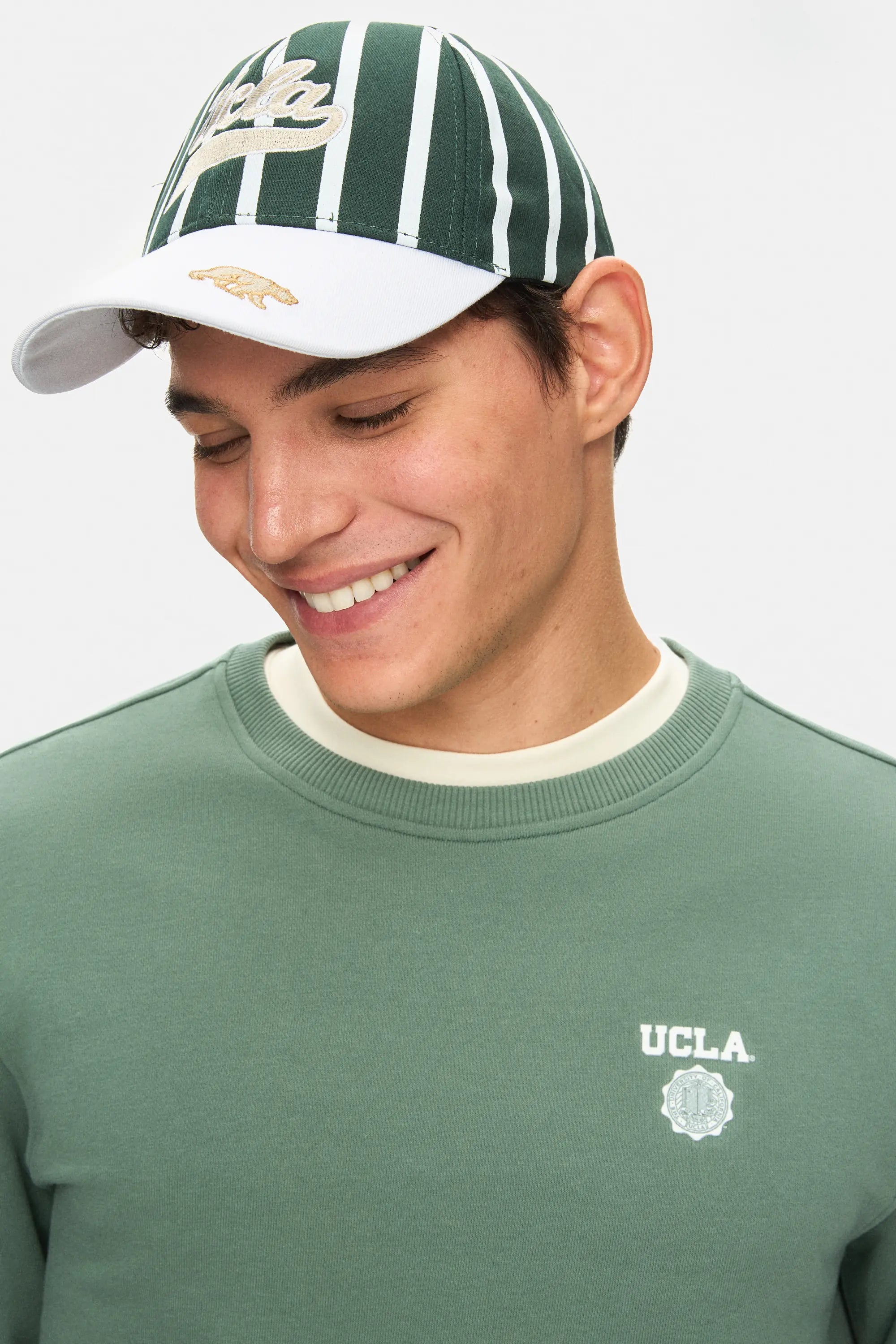 UCLA Bluza cu decolteu la baza gatului, regular fit, imprimeu cu logo, Verde, VALLEY